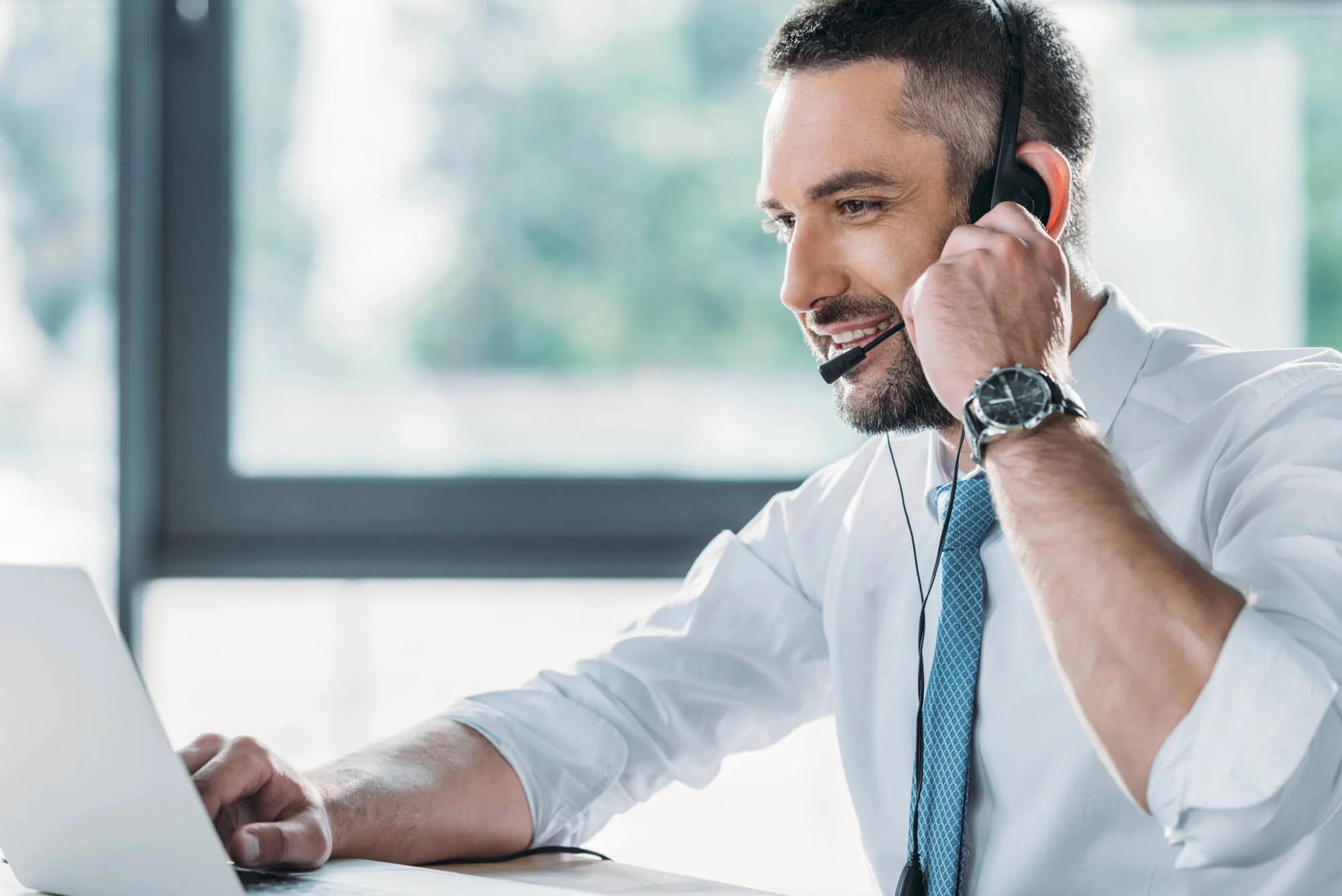 24/7 support operations